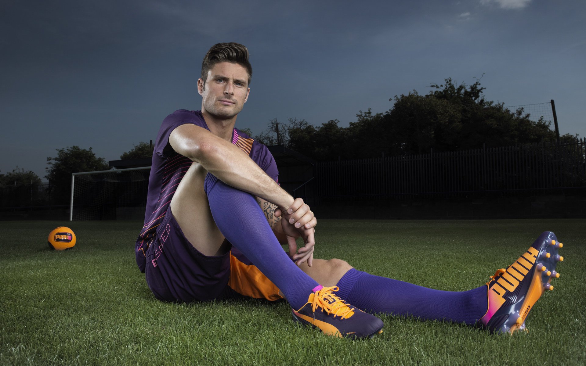 “胡利安·门德斯的多维战术运用,为阿根廷美洲狮队带来更多机会”