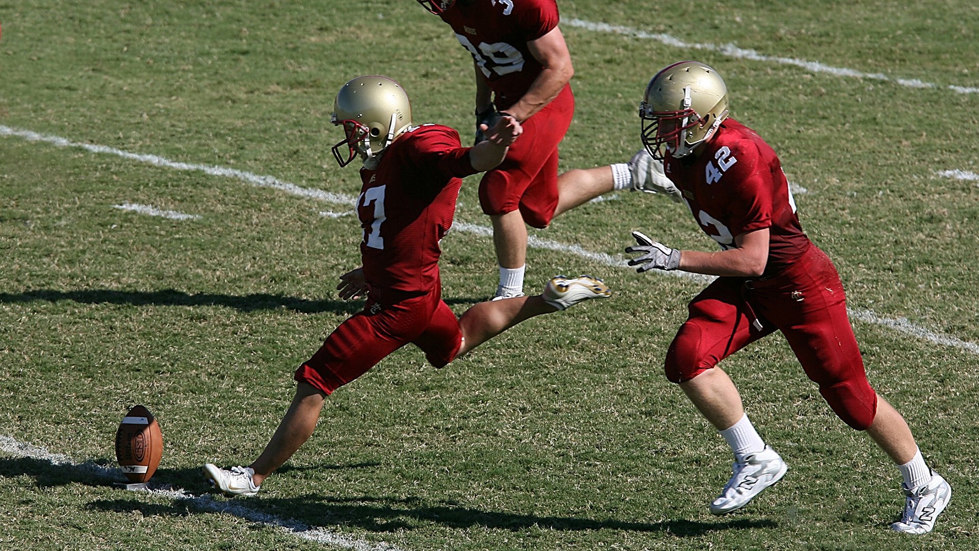 跳水难度升级波兰挑战极限，波兰跳伞